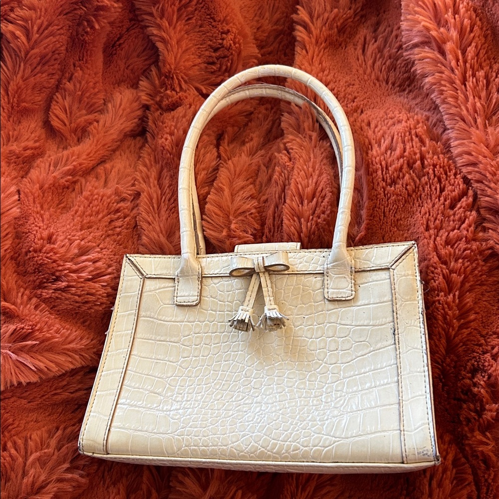 Liz Claiborne Cream Crocodile-Embossed Shoulder Bag